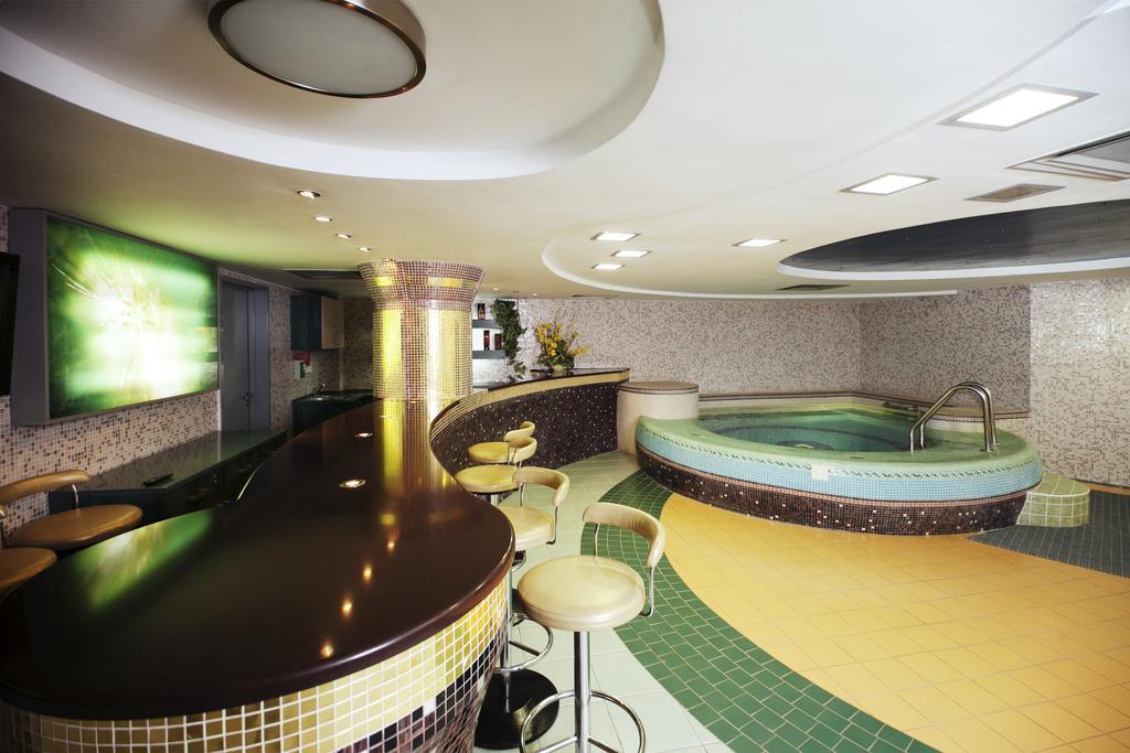 Victoria Hotel & Business Centre Minsk Eksteriør bilde