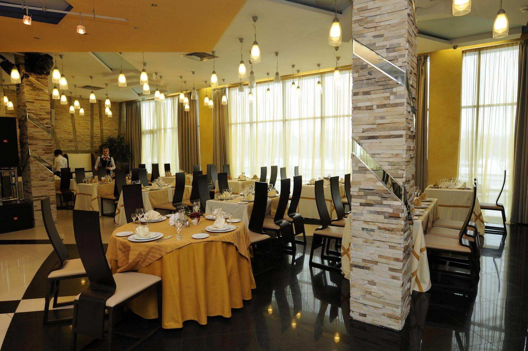 Victoria Hotel & Business Centre Minsk Eksteriør bilde